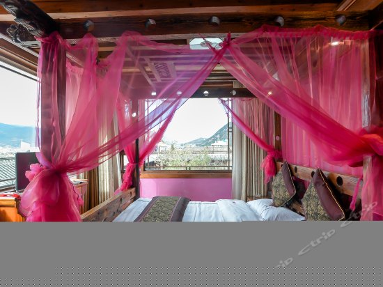 观景蜜月大床房