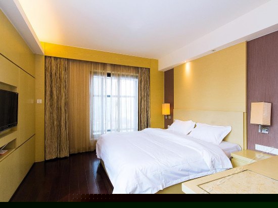 精品江景大床房