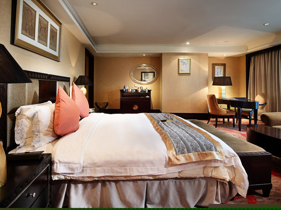 豪华大床房
