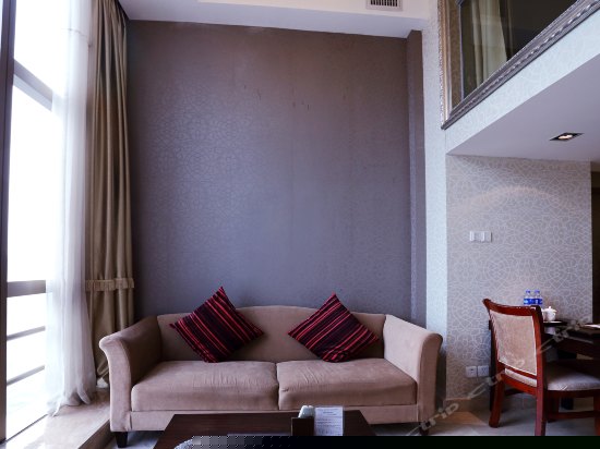 豪华复式大床套房