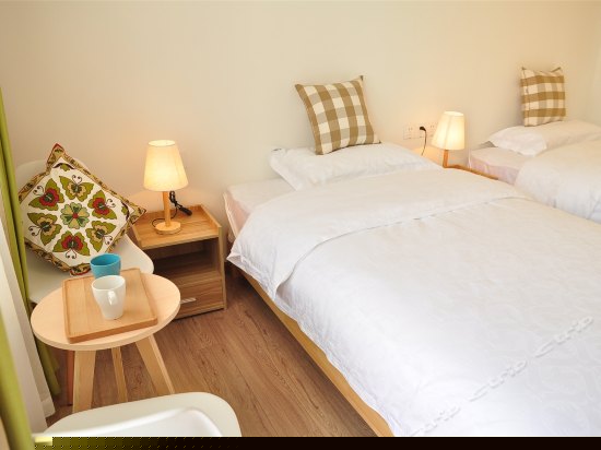 格子控院景双床房