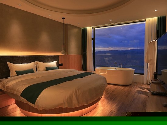 精致海景圆床房