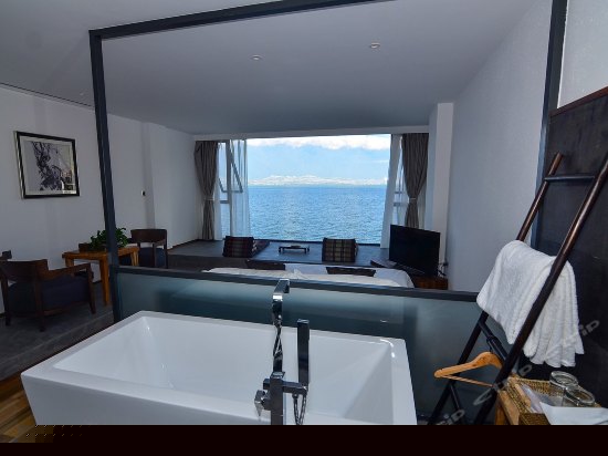 仲夏（海景大床房）