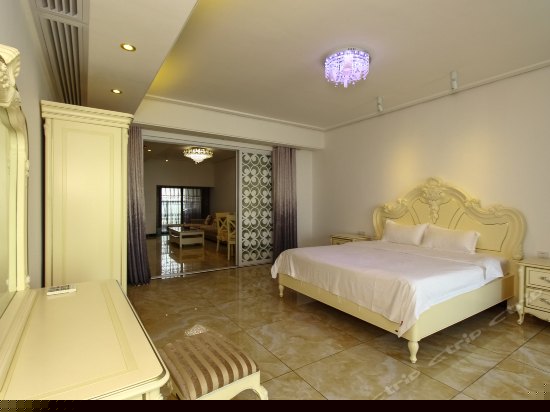 无敌豪华三人套房