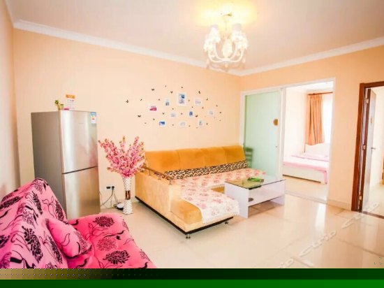 温馨小屋园景房（二房一厅）