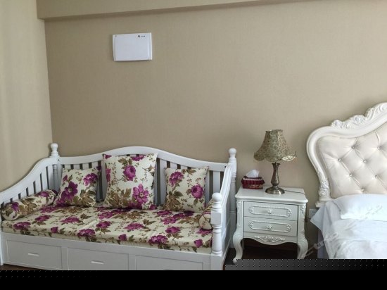 假日阳光情侣房