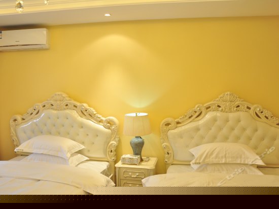 六房十二床双拼别墅F房