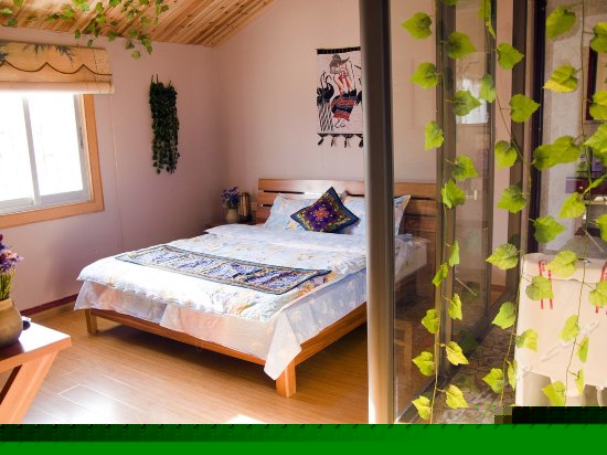 （月）观景木屋大床房