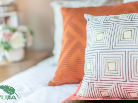 精装海景大床房