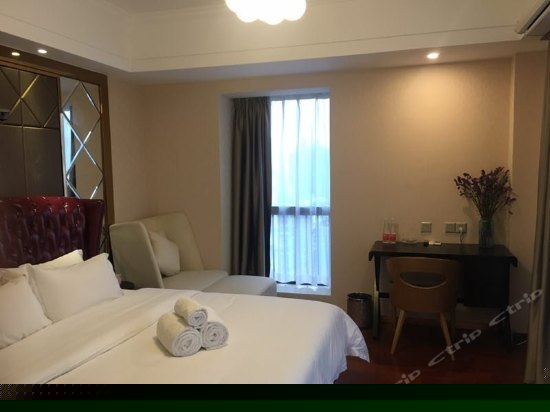 私属影院大床房