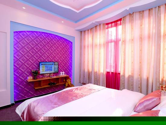 一吻倾心（大床房）