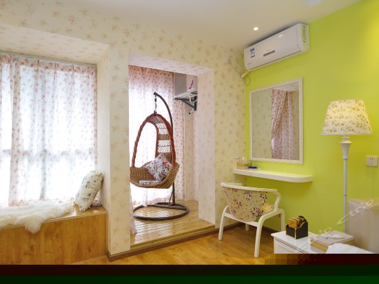 田园风情大圆床房