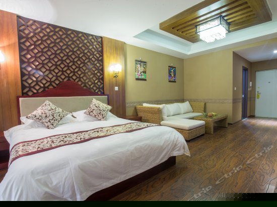 独立阳台江景大床房