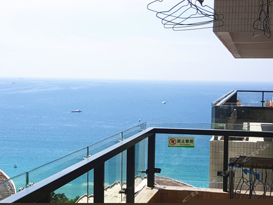 精装海景三室一厅