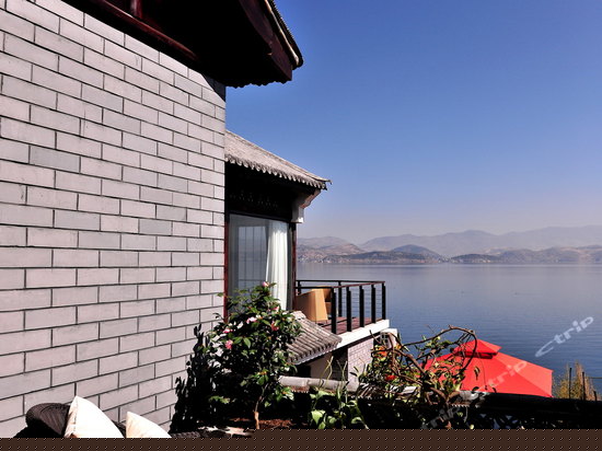 龙泉海景山景大床套房