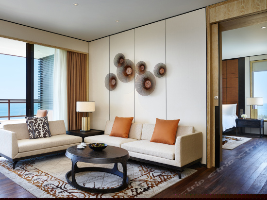 嘉宾轩豪华泳池客房