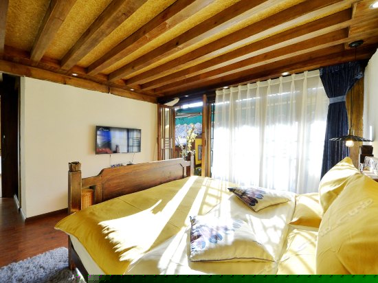 风情院唯美大床房