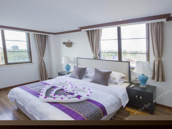 水景家庭双套房