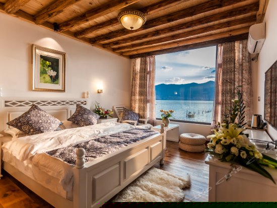 田园海景蜜月房