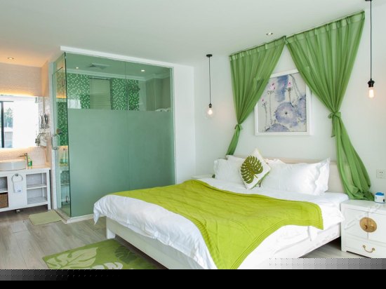 海景阳台大床房雪月