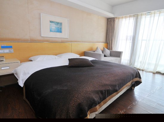 豪华海景大床房