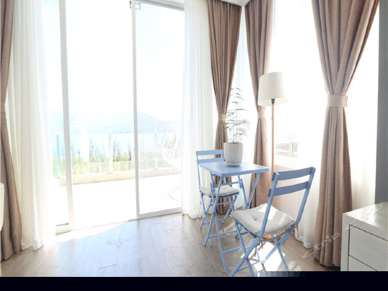 海景星空阳台大床房