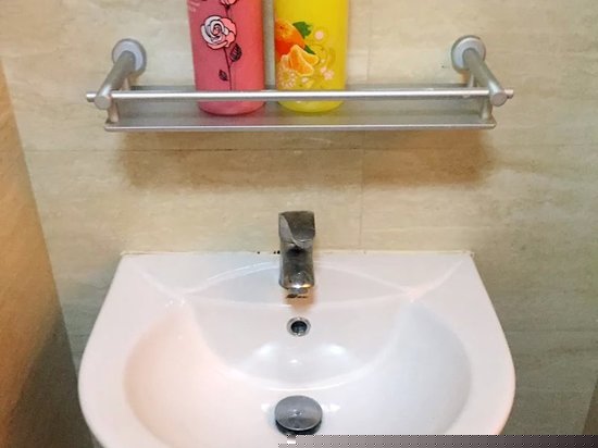 浪漫吧台地毯房