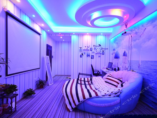 浪漫地中海主题影院房