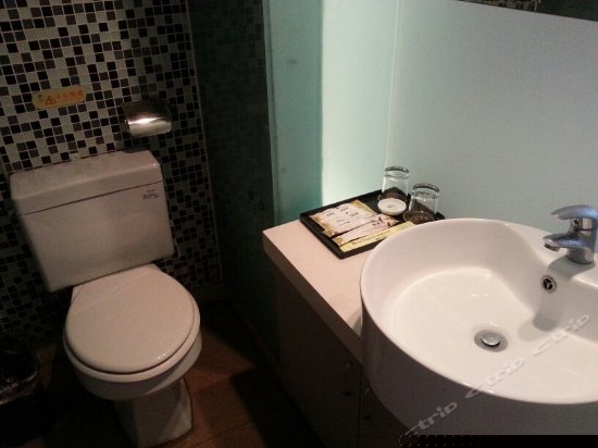 舒雅温馨单人间