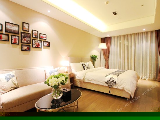 四季观海大床房