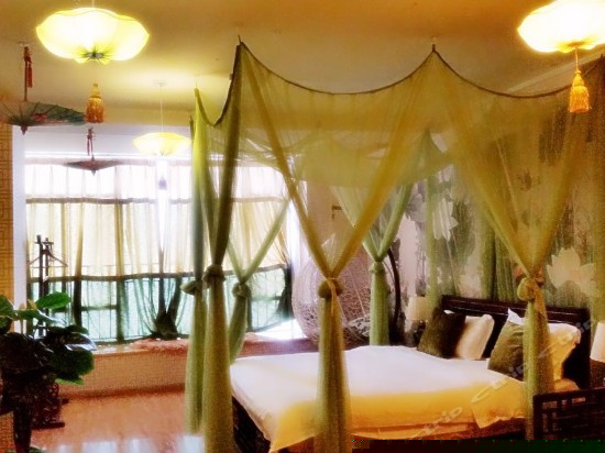 清欢殿风情大床房