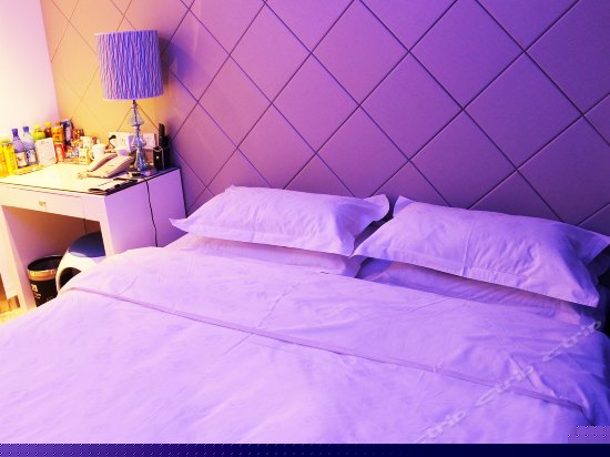 迷你摩登主题房