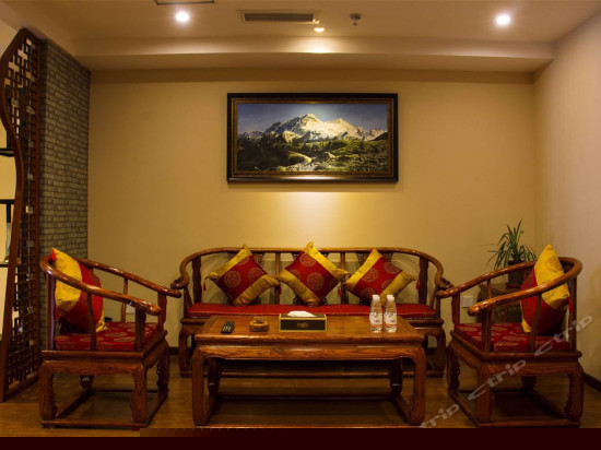 渝城雅室大套房