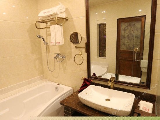 第七进院豪华独院包院