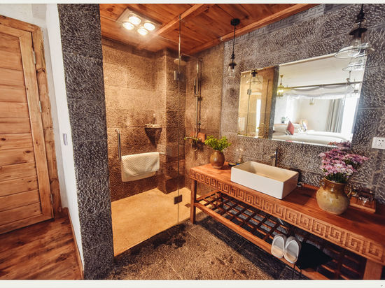 S201海景飘窗榻榻米家庭房