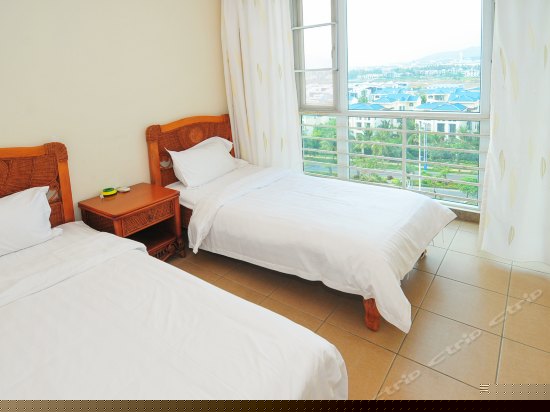 椰风海景三室一厅