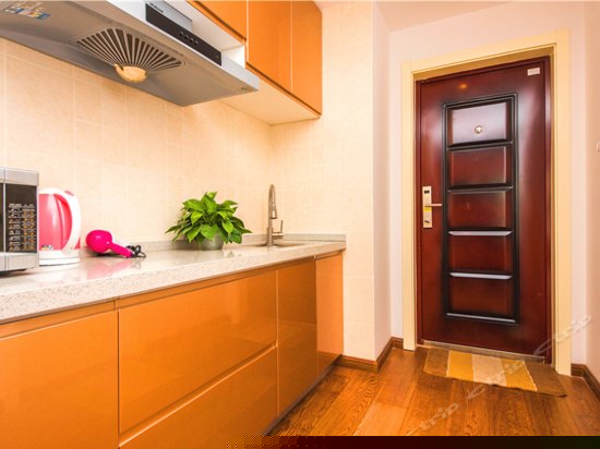 城景精品大床房