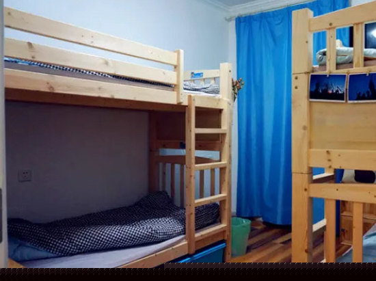 混合八人间（床位）