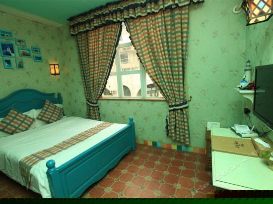 浪漫风情大床房