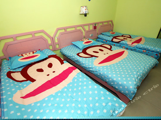 卡通乐园三人房