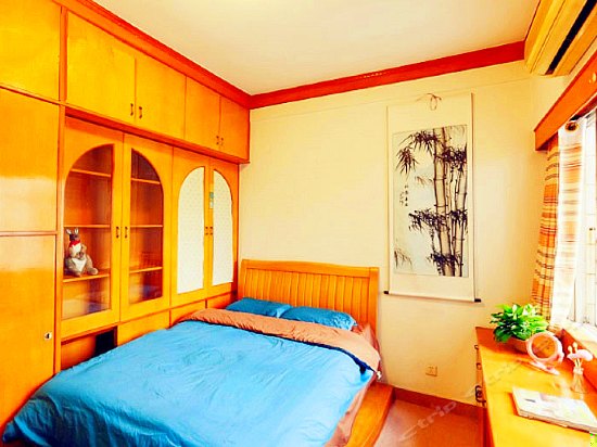 高层精装四房一厅