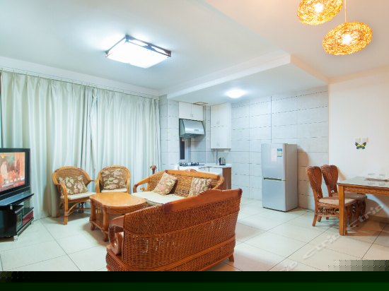 豪华2室2厅海景套房