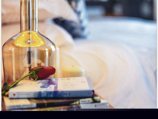 S207海景飘窗榻榻米家庭房