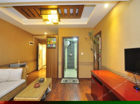 豪华阳台江景套房