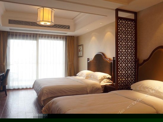 至尊海景家庭房