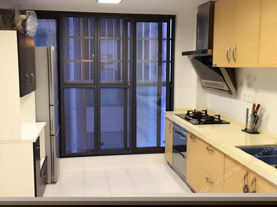 流金岁月两室一厅