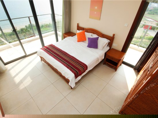 无敌海景两房两厅