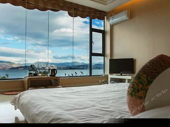 温馨榻榻米海景大床房