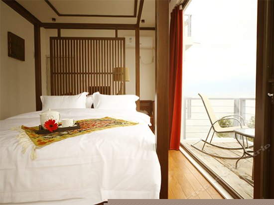 海景阳台大床