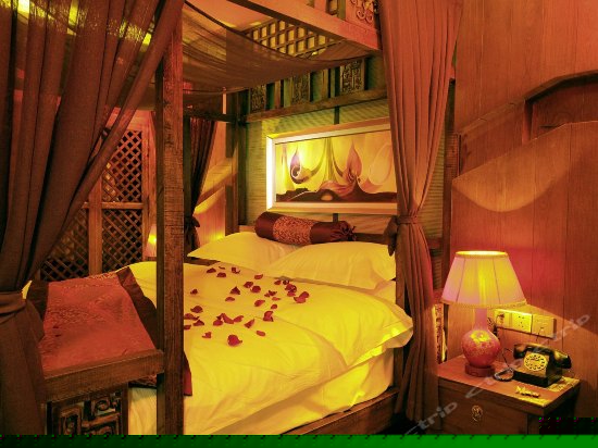 豪华温馨蜜月房